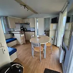 Le Clos Savoye Campsite Biville-sur-Mer