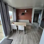 Campsite Le Clos Savoye *