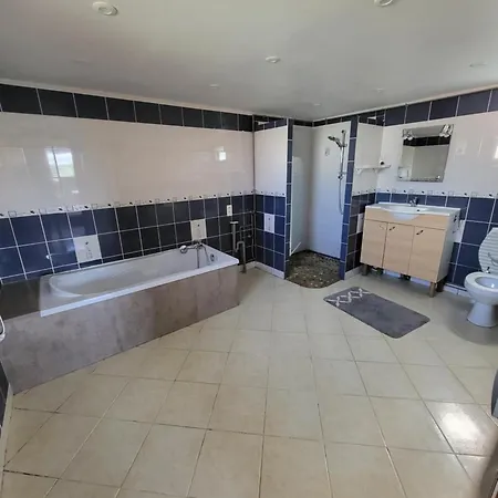 Le Clos Savoye Camping *