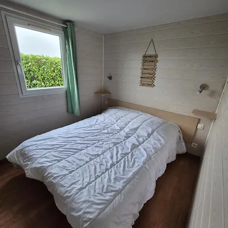 Camping Le Clos Savoye *