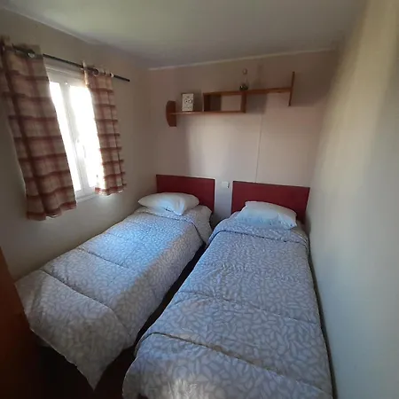 Camping Le Clos Savoye *