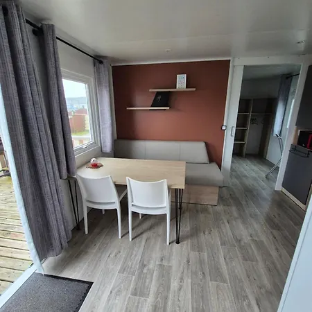 Camping Le Clos Savoye *