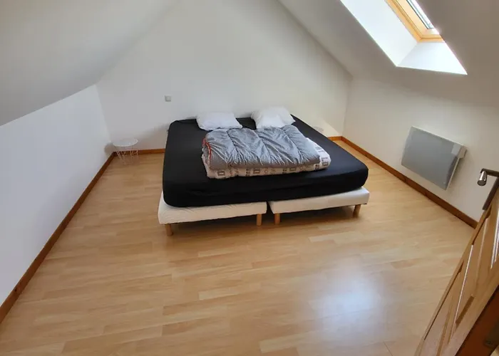 Le Clos Savoye Kamp alanı *