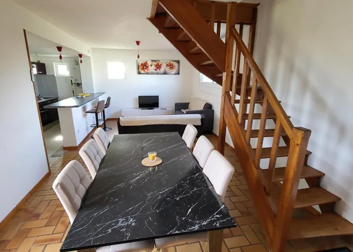 Le Clos Savoye Kamp alanı