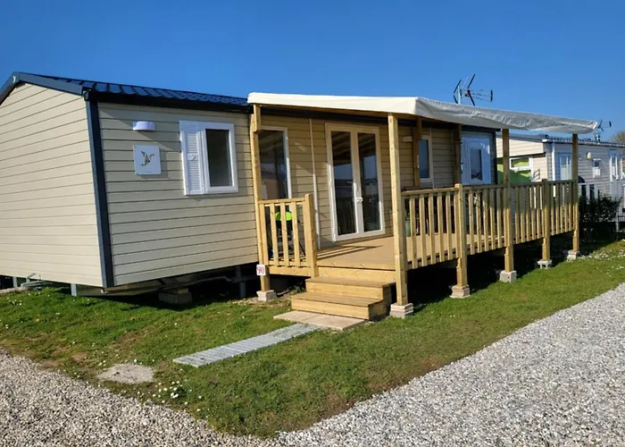 Le Clos Savoye Kamp alanı Biville-sur-Mer