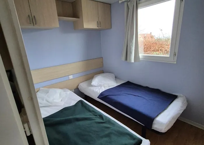 Le Clos Savoye Kamp alanı Biville-sur-Mer