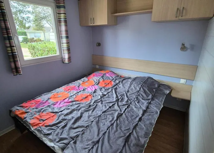 Le Clos Savoye Kamp alanı