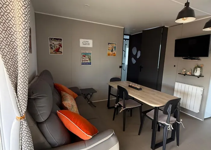 Le Clos Savoye Kamp alanı *